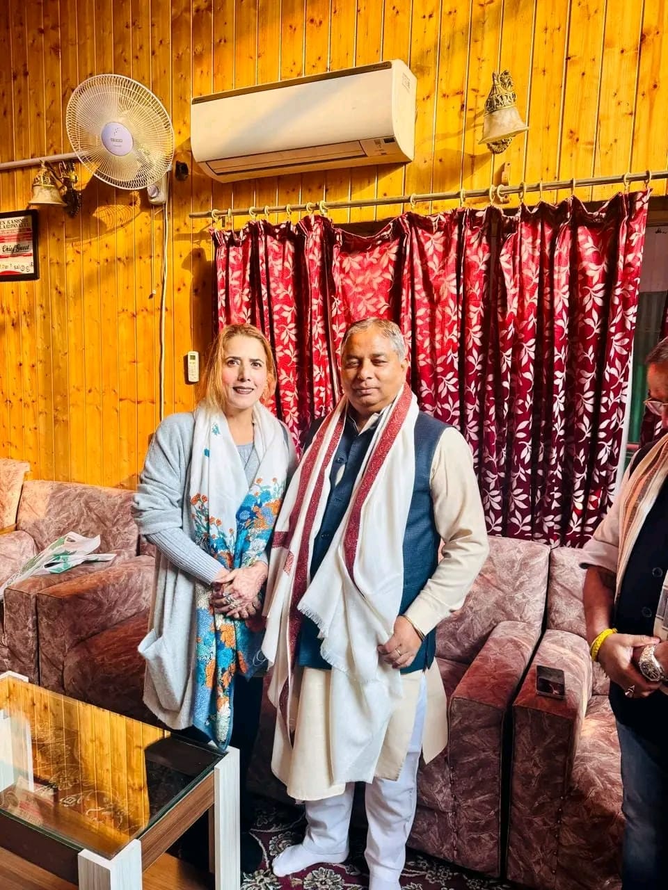 सांसद सत शर्मा को जन्मदिन पर बधाईयों का तांता, सबा अली ने दी शुभकामनाएं