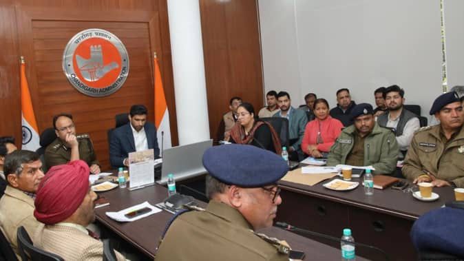 ट्रैफिक जाम से राहत की तैयारी: हल्लोमाजरा–जीरकपुर मार्ग की सर्विस लेन चौड़ी होगी, 31 मार्च तक काम पूरा करने के निर्देश