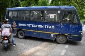 दिल्ली खालिस्तान बनेगा: संसद और दिल्ली के 9 स्कूलों को बम से उड़ाने की धमकी