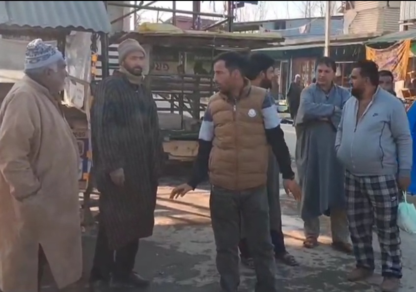 सोनावारी के दूरदराज़ नौगाम गांव में जेके बैंक का एटीएम स्वीकृत, ग्रामीणों ने विधायक हिलाल अकबर लोन का जताया आभार