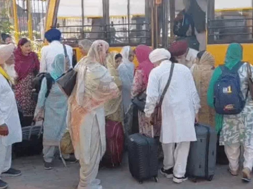 देश के 2840 सिख श्रद्धालु पाकिस्तान के लिए हुए रवाना