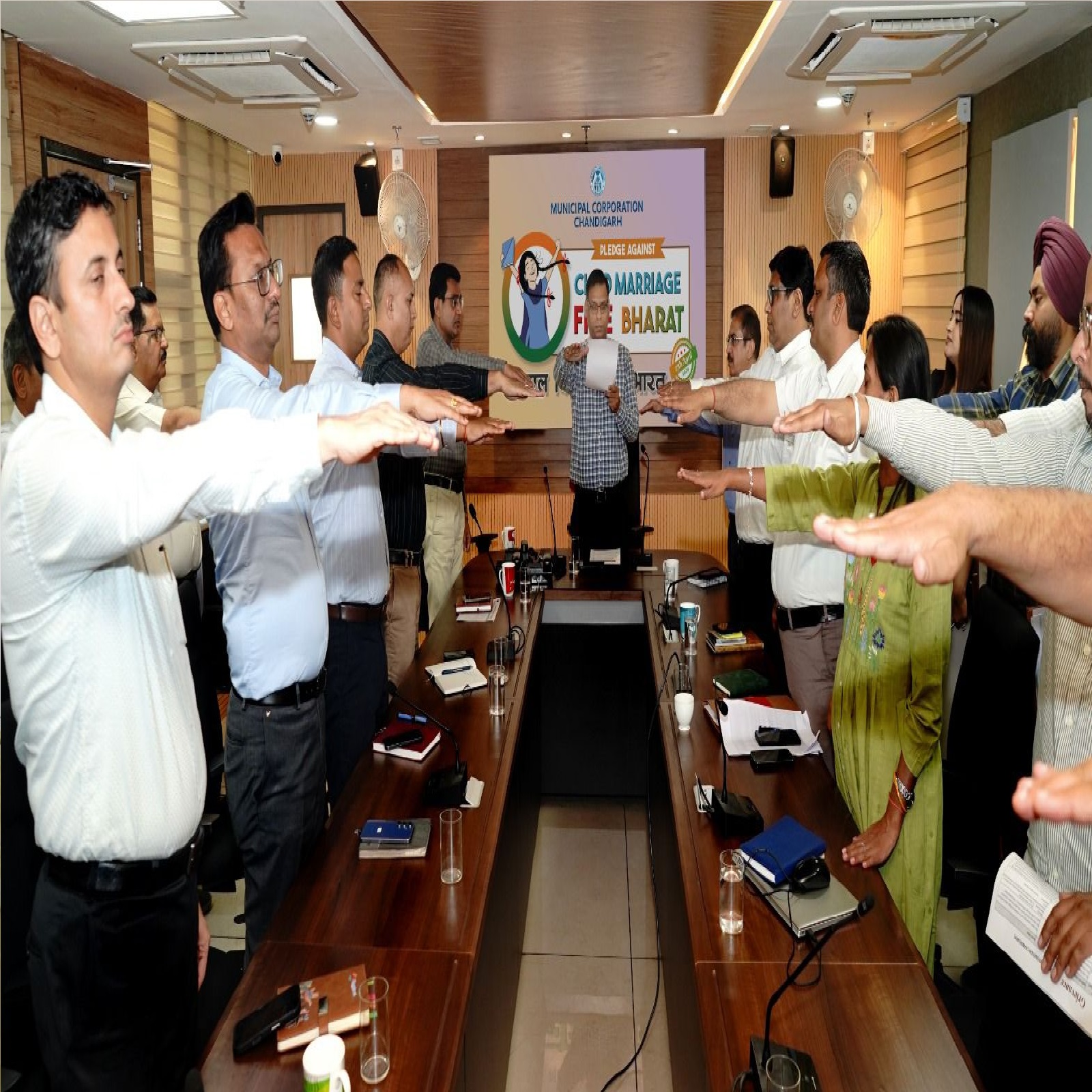 बाल विवाह के खिलाफ एमसी चंडीगढ़ का संकल्प, अधिकारियों ने ली शपथ