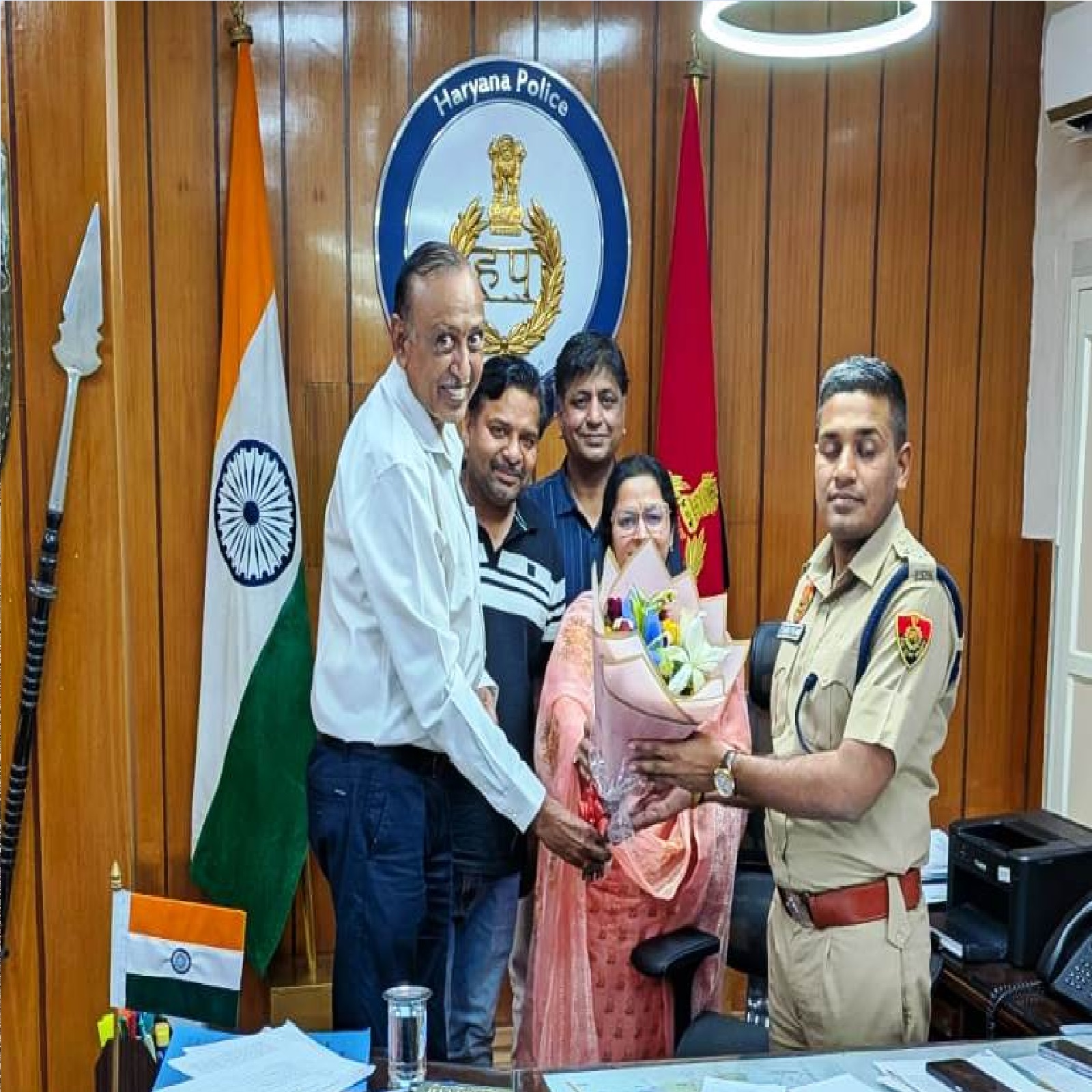 समाज सेवा एवं शिक्षा की शक्ति से सुदृढ़ होगा : चन्द्र मोहन