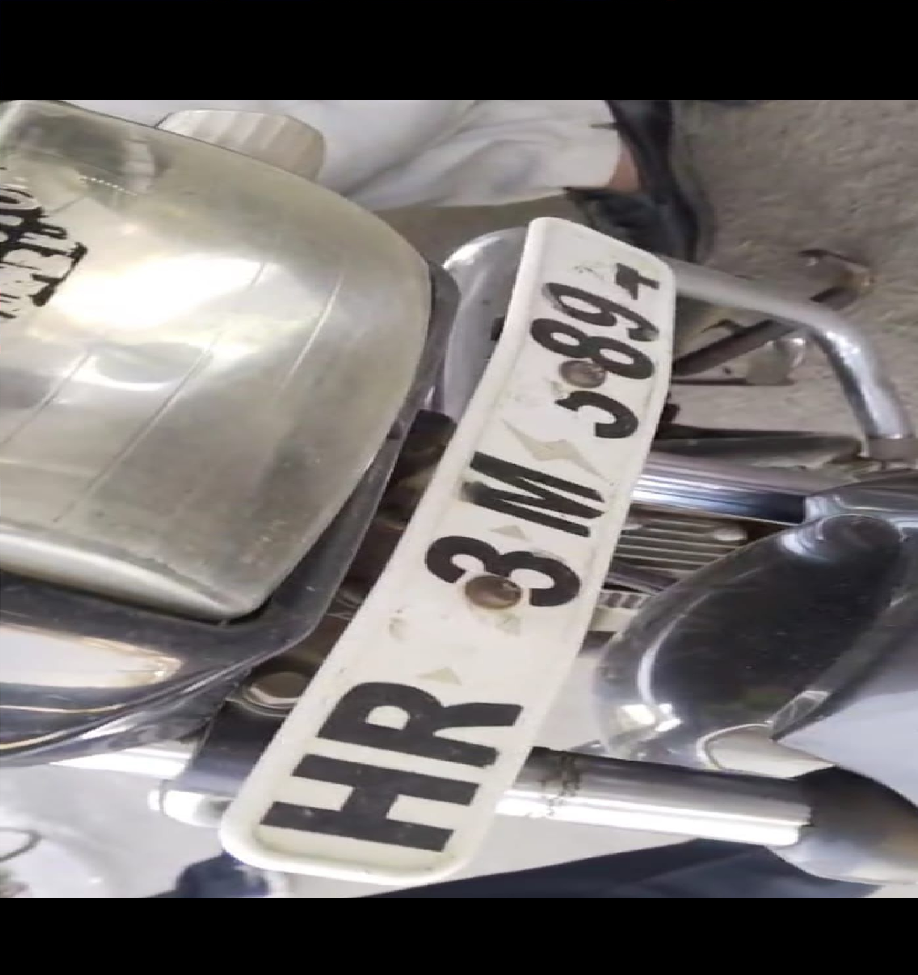 नंबर प्लेट के साथ छेड़छाड़ व बिना दस्तावेज वाली बाइक का 22500 का चालान, बाइक जब्त