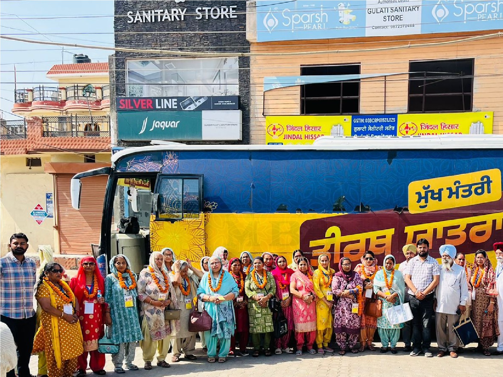 मुख्यमंत्री तीर्थ यात्रा योजना के तहत डेराबस्सी से 29वीं व 30वीं बस रवाना
