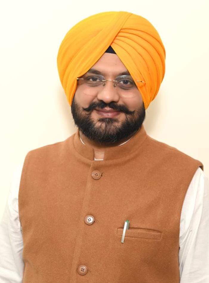 मज़दूर दिवस के अवसर पर विधानसभा का विशेष सत्र बुलाना एक ऐतिहासिक कदम: तरुनप्रीत सिंह सौंद