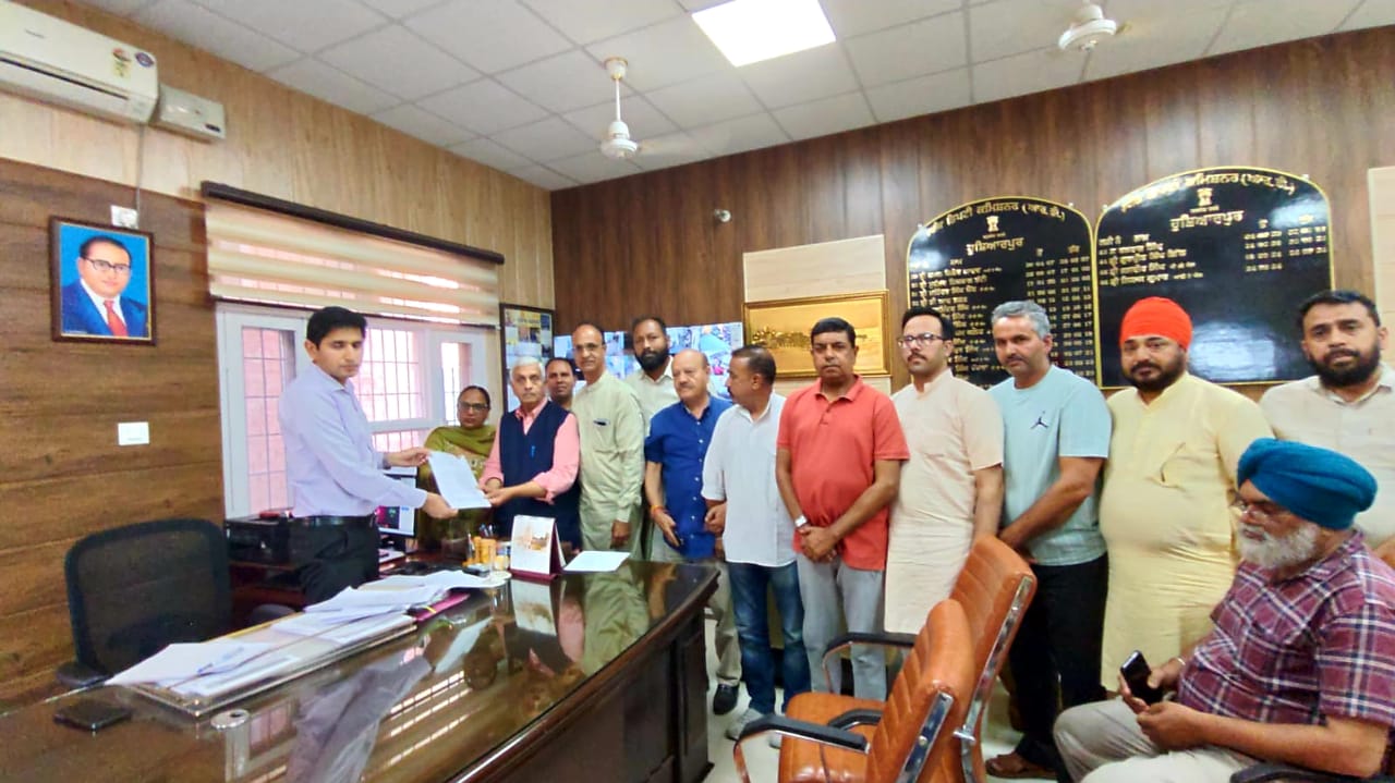 Hoshiarpur: नई वोटर लिस्ट व आरक्षण पर इतराज को लेकर भाजपा सक्रिय