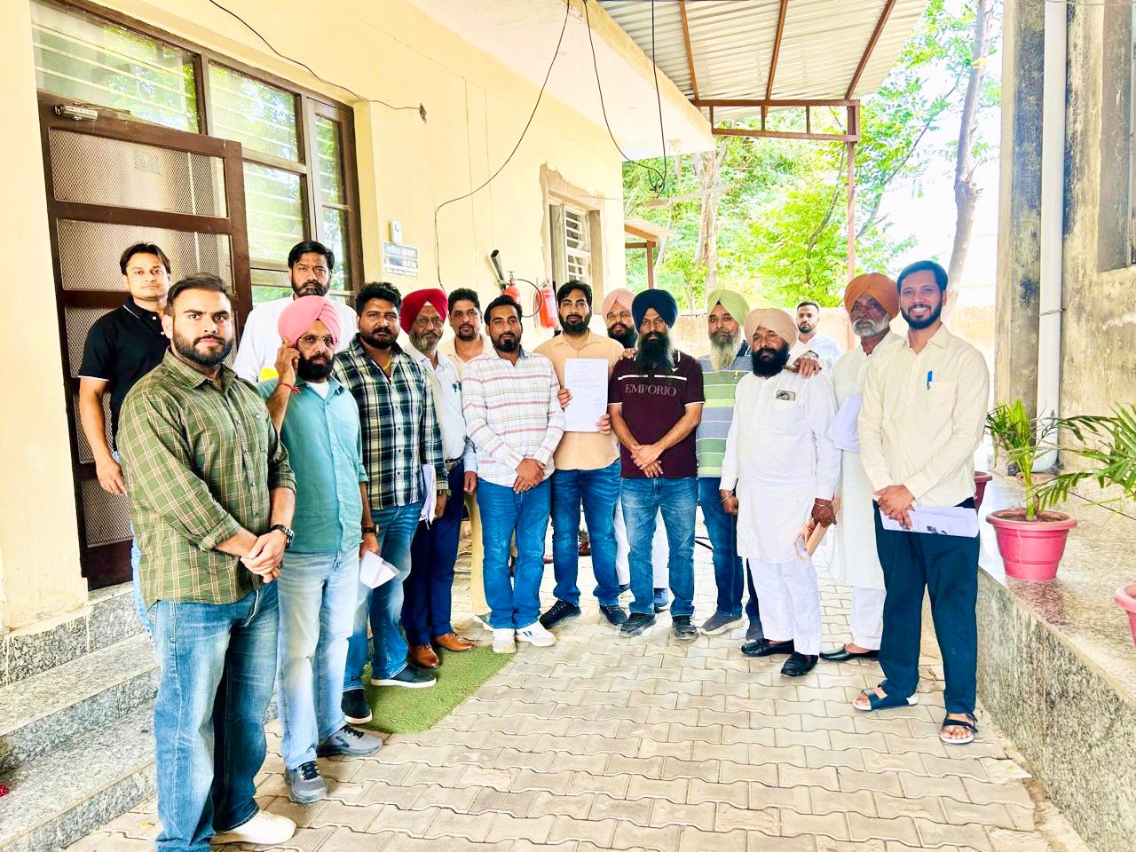 Zirakpur: मतदाता सूचियों में गड़बड़ी के आरोपों पर कांग्रेस का विरोध तेज