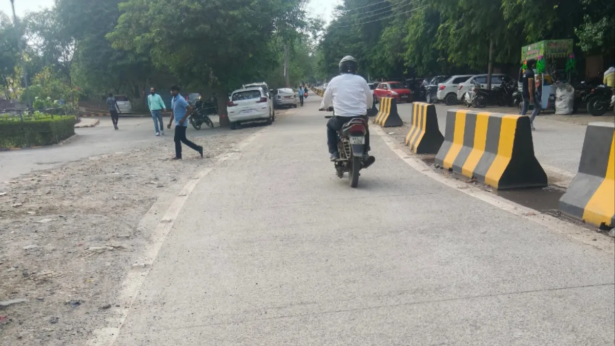 Faridabad: कार्य में लापरवाही पर दो एसडीओ और एक जेई को कारण बताओ नोटिस