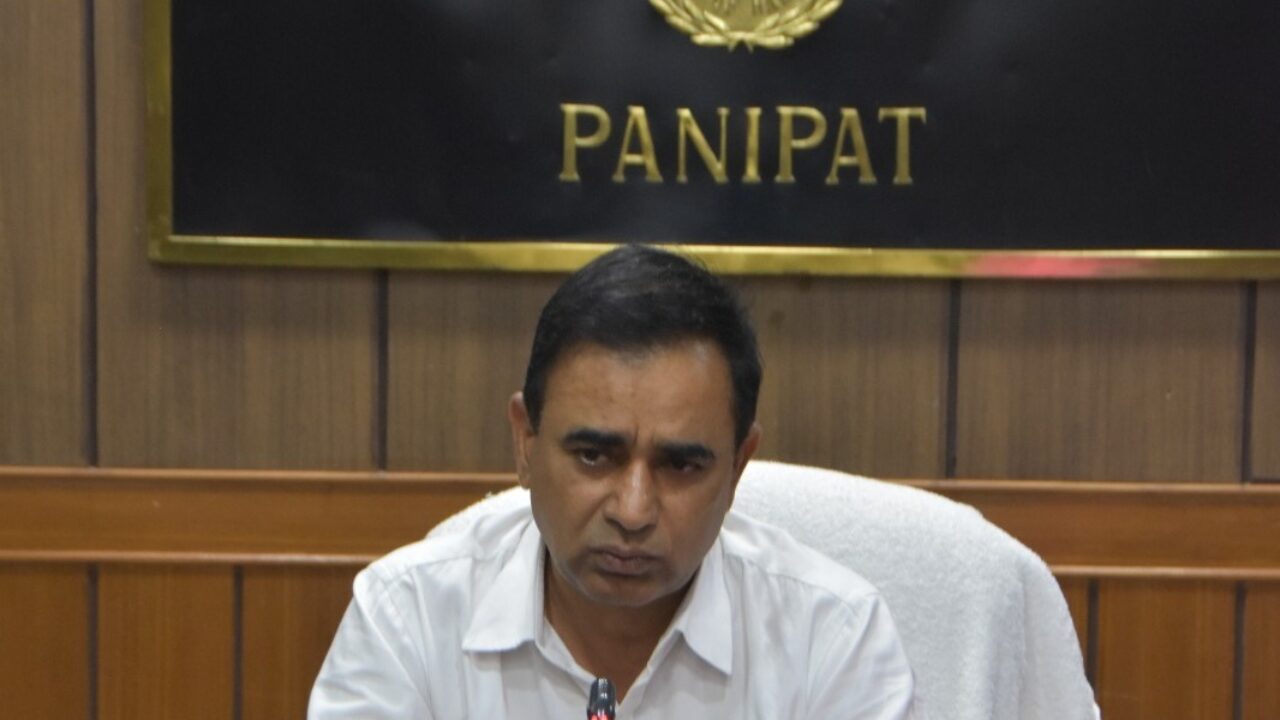 Panipat: लोकतांत्रिक व्यवस्था को मजबूत बनाने के लिए पंचायत चुनाव महत्वपूर्ण कड़ी : जिला निर्वाचन अधिकारी एवं उपायुक्त