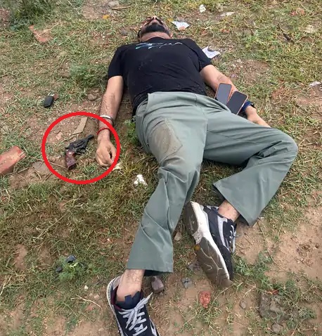 आरटीआई एक्टिविस्ट की एलपीयू के आगे सरेआम गोलियां मारकर हत्या