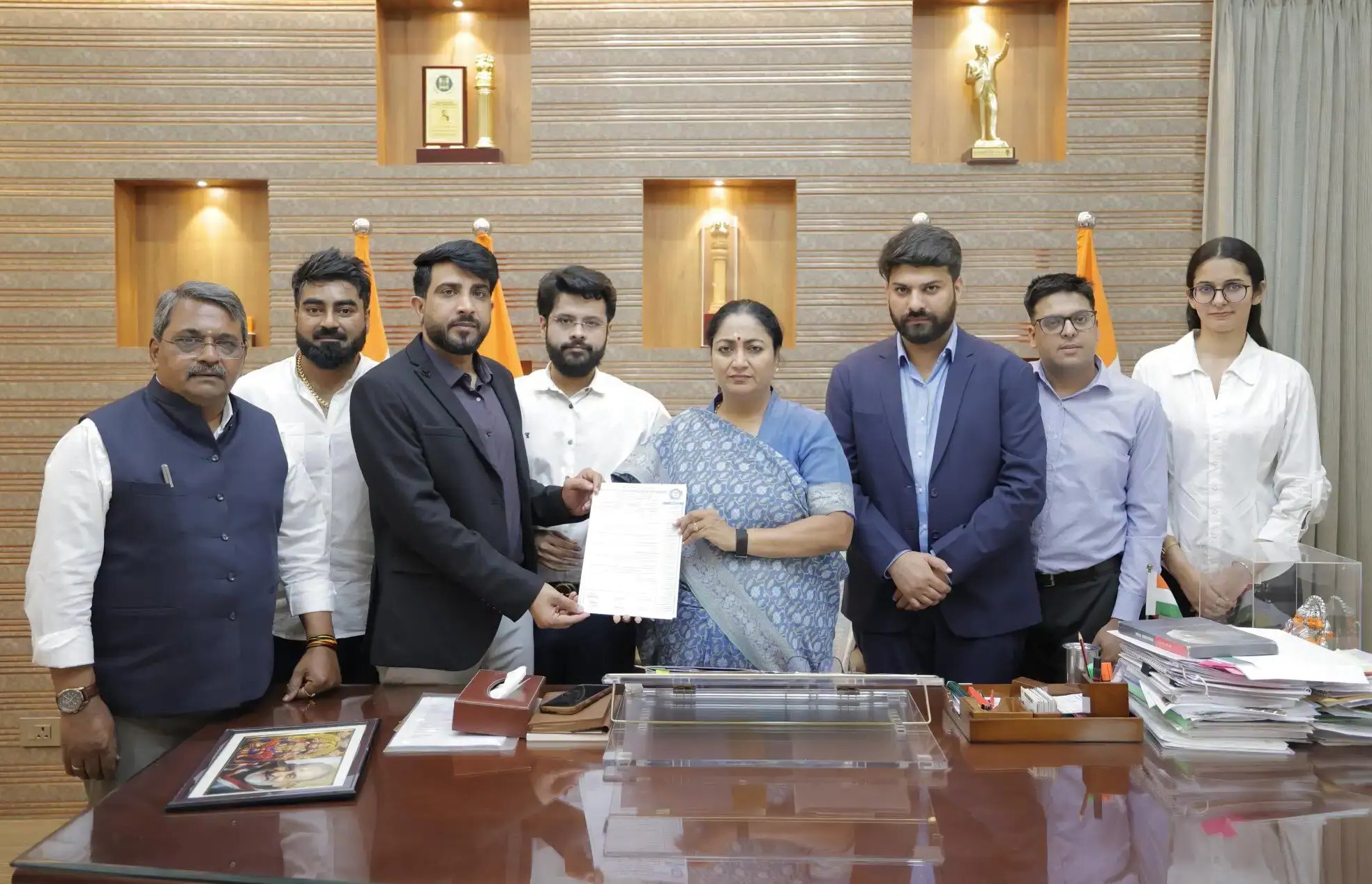 New Delhi: मुख्यमंत्री रेखा गुप्ता से मिला फाइमा प्रतिनिधिमंडल, साकेत हादसे पर चिंता जताई