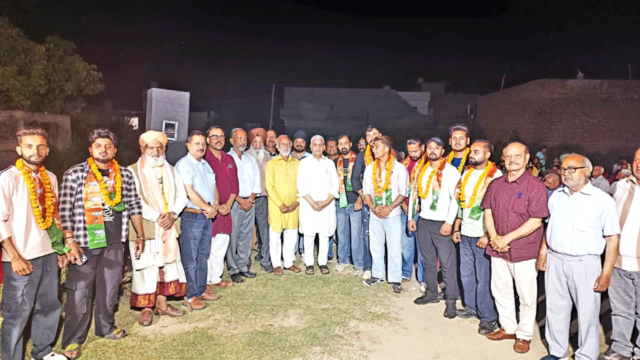 Hoshiarpur: तीक्षण सूद वार्ड न. 28 की जन सभा में  ने कहा भगवंत मान सरकार ने पंजाब को काले दौर में धकेला
