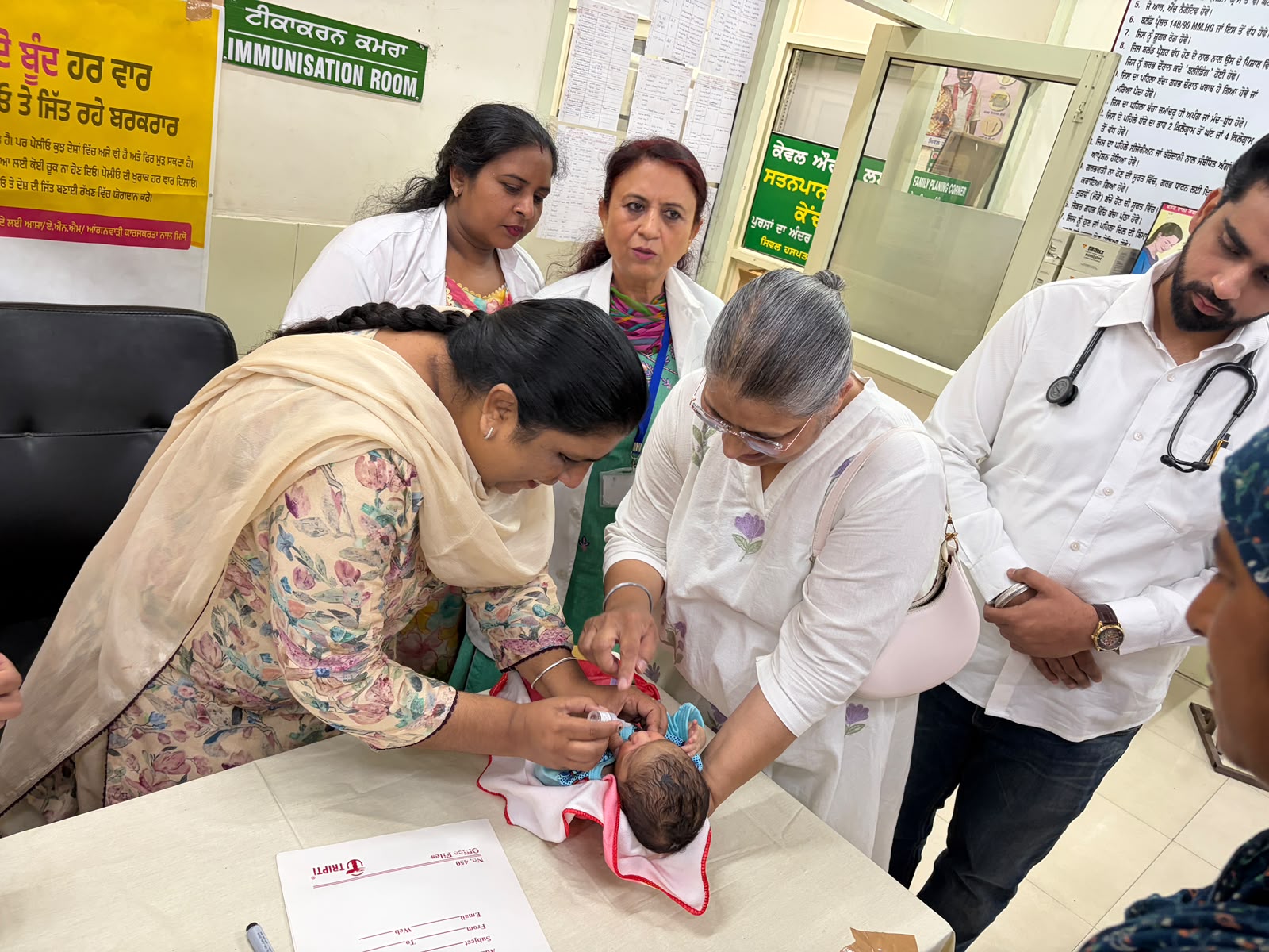 Jagraon: पल्स पोलियो अभियान की शुरुआत, 7815 बच्चों को पिलाई जाएंगी पोलियो की बूंदें