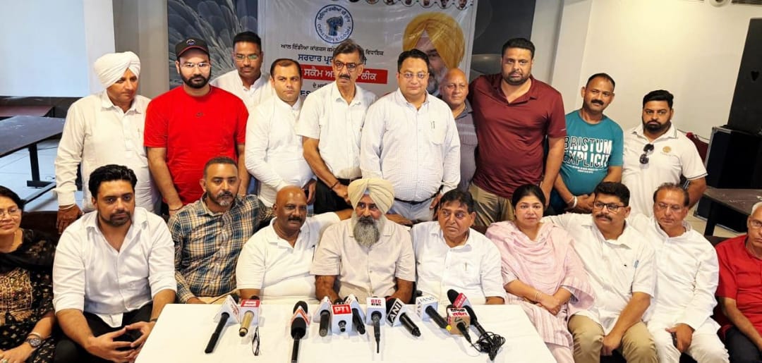 Hoshiarpur: धर्मेंद्र प्रधान इस्तीफे दें, नीट-यूजी और यूजीसी-नेट जैसी परीक्षाओं की तारीख निर्धारित हो: परगट सिंह