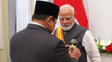 Jakarta: पीएम मोदी को इंडोनेशिया का सर्वोच्च नागरिक सम्मान, 'बिंतांग आदिपूर्णा' से हुए सम्मानित