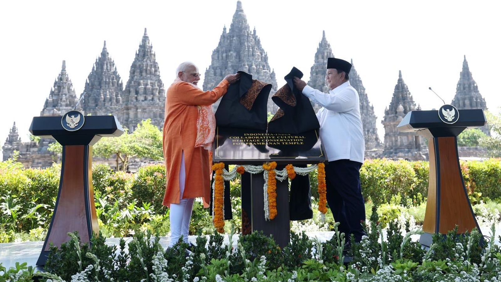 Yogyakarta: प्रधानमंत्री मोदी आउट राष्ट्रपति प्रबोवो सुबियांतो ने इंडोनेशिया के प्रम्बानन मंदिर पुनरुद्धार परियोजना का किया शुभारंभ