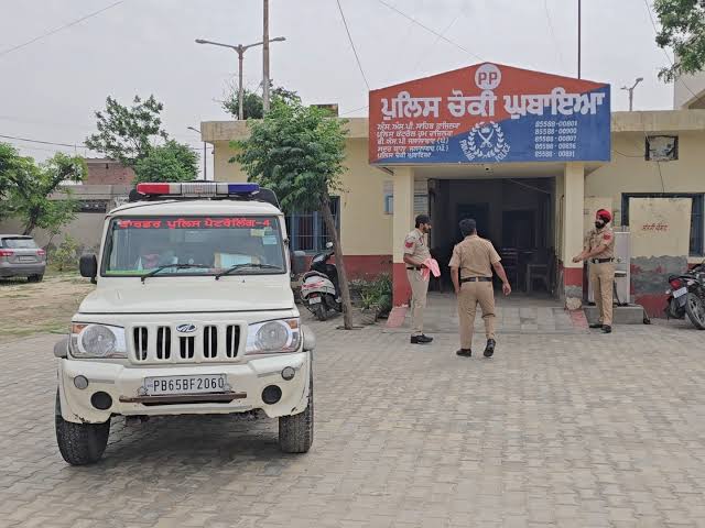 Fazilka: फाजिल्का में पुलिस का मुंशी हेरोइन तस्करी के आरोप में गिरफ्तार, चौकी इंचार्ज भी निलंबित