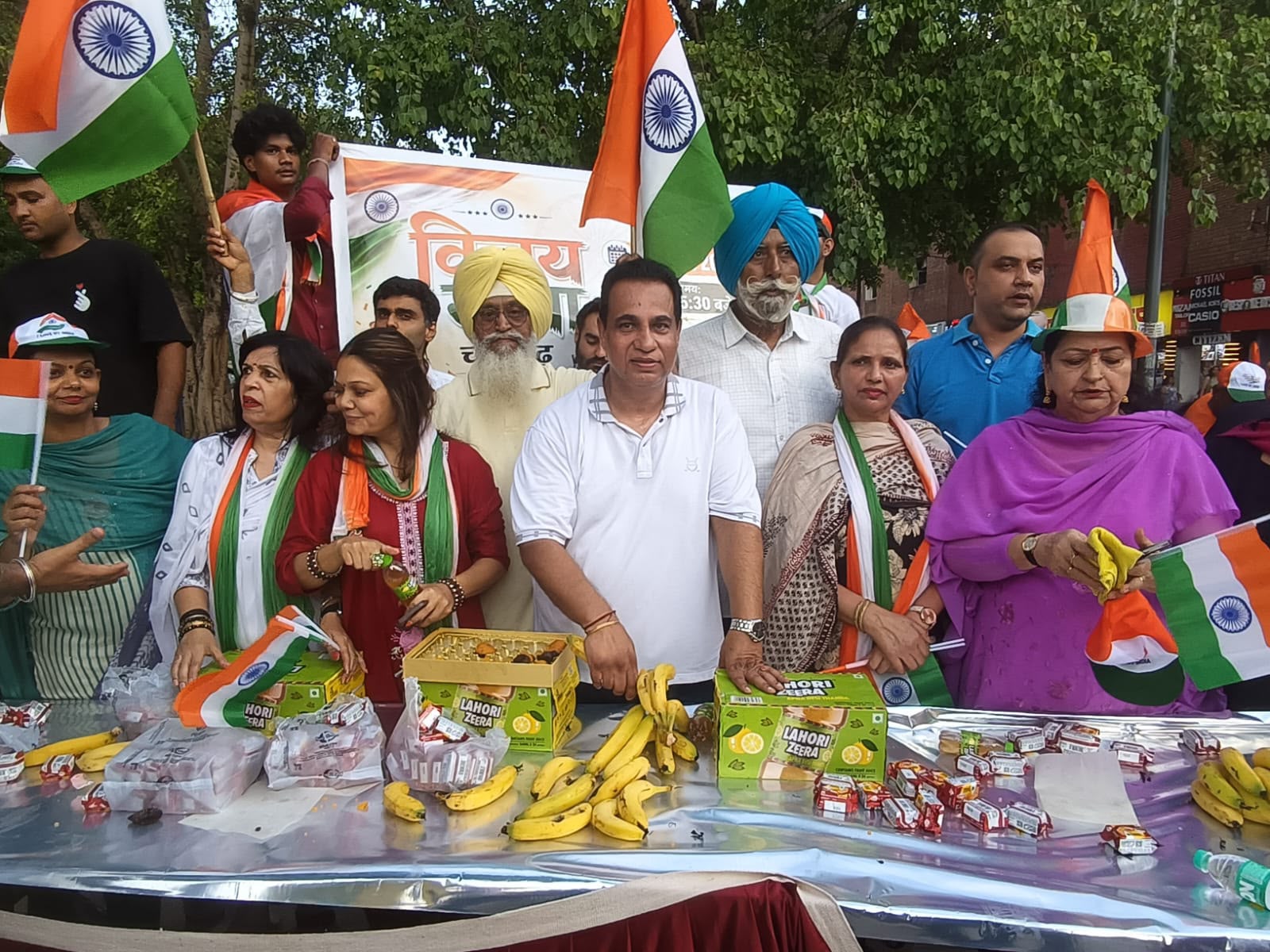 Chandigarh: छात्र आंदोलन की जीत का दावा कर कांग्रेस ने निकाला विजय मार्च, मोदी सरकार पर बोला हमला