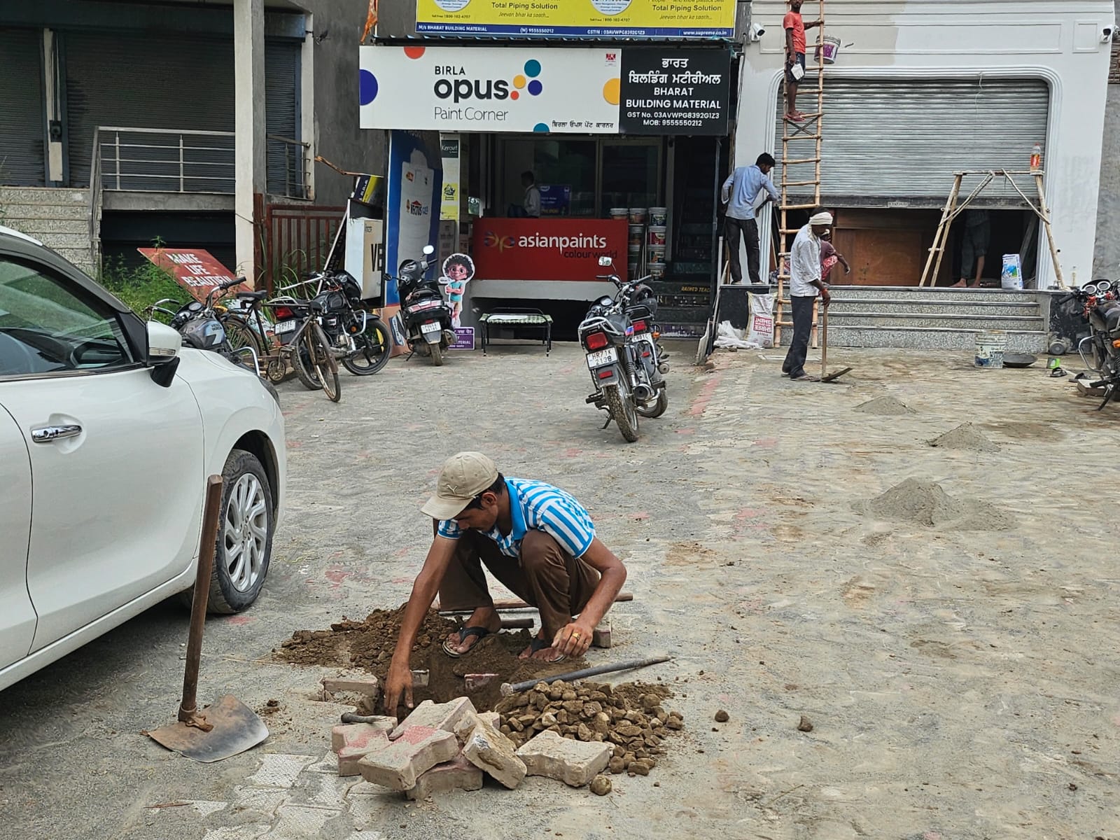 Zirakpur: ढकोली की ग्रीन बेल्ट होगी सुरक्षित, 2000 पौधों के साथ वन विभाग ने शुरू किया हरियाली अभियान