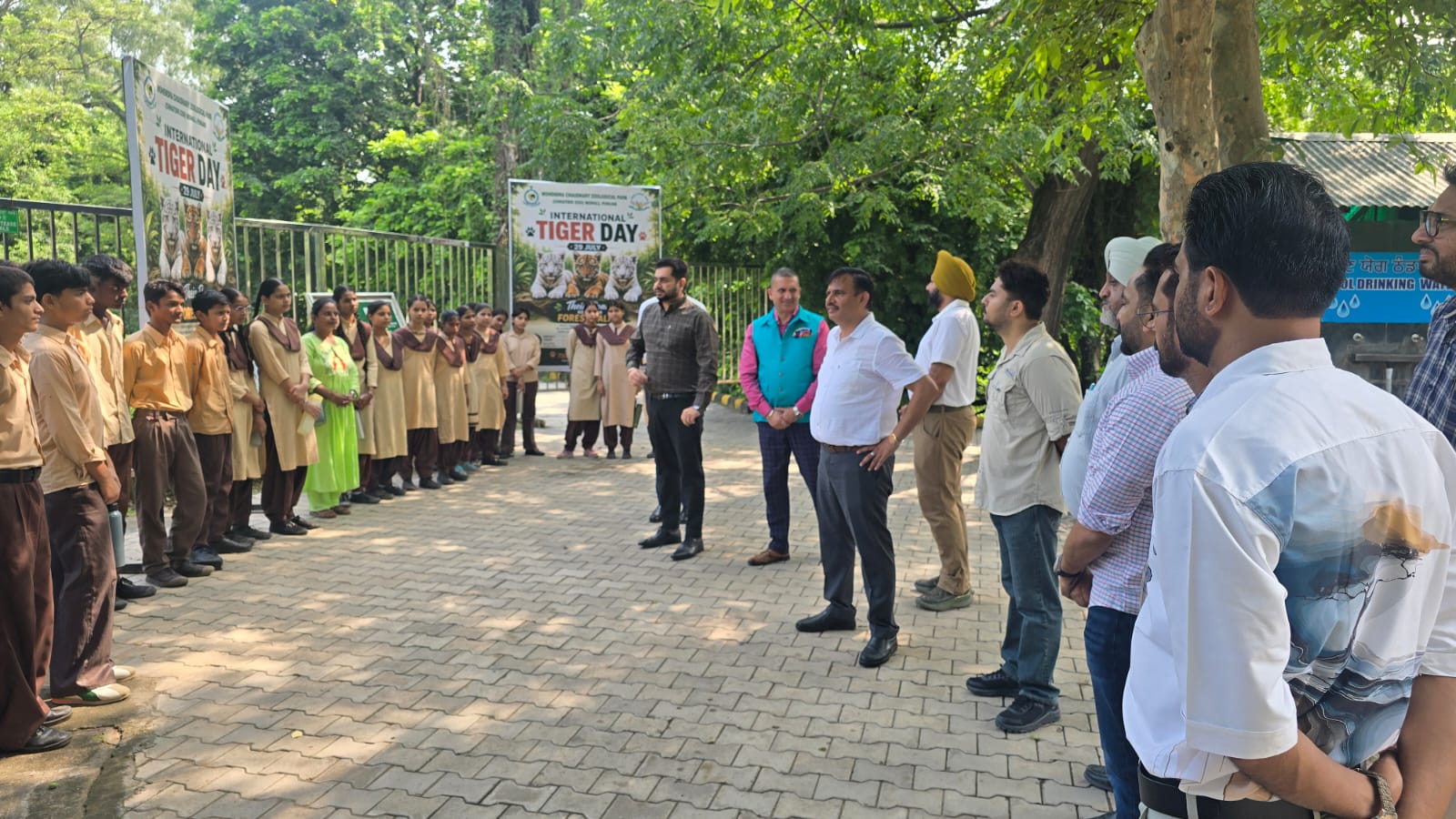 Zirakpur: ‘बाघ बचाइए, देश का गौरव बचाइए’, छतबीड़ पार्क में जागरूकता कार्यक्रमों के साथ मनाया टाइगर डे