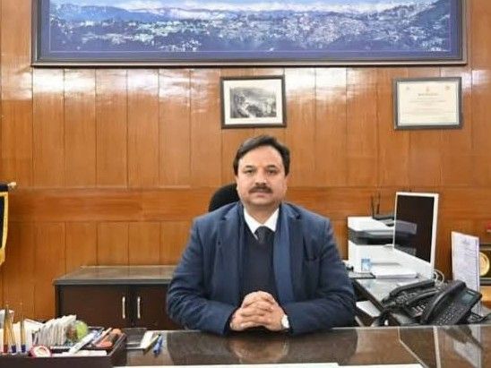 Shimla: बारिश की आड़ में फर्जीवाड़ा! शिमला में छुट्टी के नाम पर नकली सरकारी आदेश वायरल, प्रशासन ने किया अलर्ट