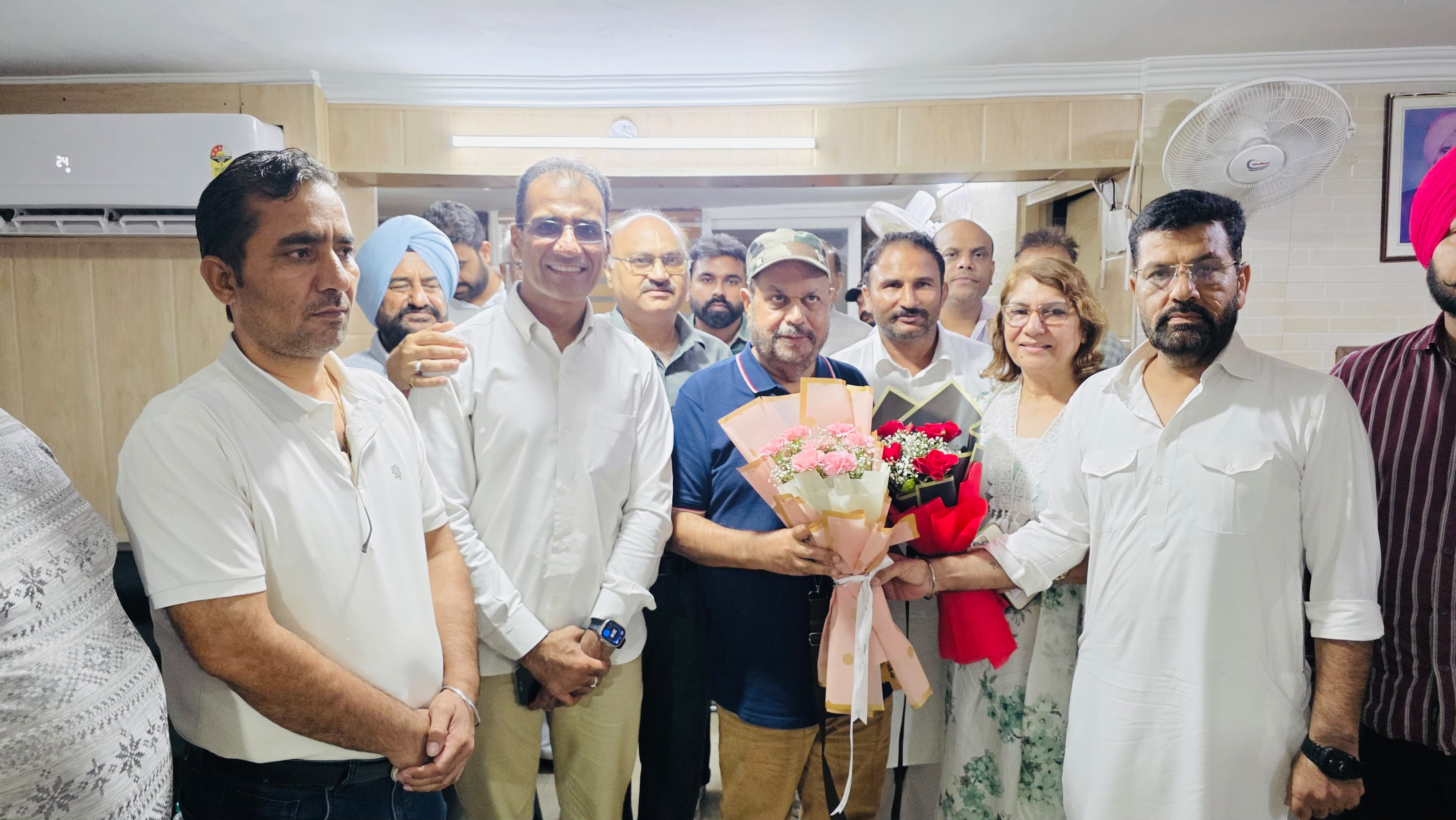 Dera Bassi: राहुल गांधी के पंजाब दौरे की उठी मांग, कांग्रेस नेताओं ने कहा- 10 से 15 दिन करें प्रचार