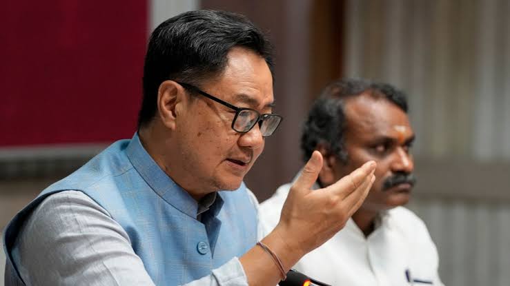 New Delhi: छात्रों से बातचीत जरूरी, लेकिन राजनीति के लिए आंदोलन का इस्तेमाल गलत: किरेन रिजिजू