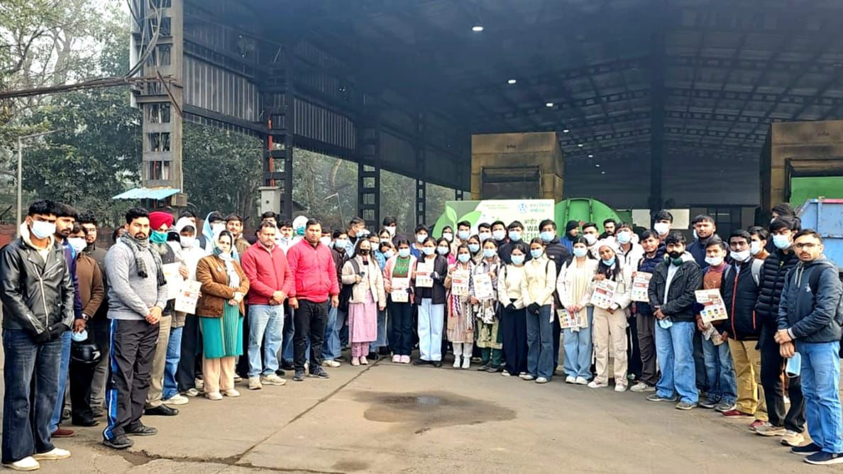 स्वच्छता और रीसाइक्लिंग को लेकर जागरूकता: एमसी चंडीगढ़ ने छात्रों के लिए कराया शैक्षणिक भ्रमण