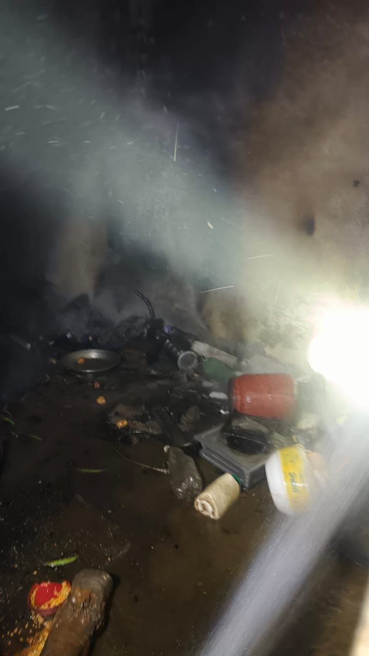 डड्डूमाजरा में एलपीजी सिलेंडर में भीषण आग, घर का सामान जलकर खाक