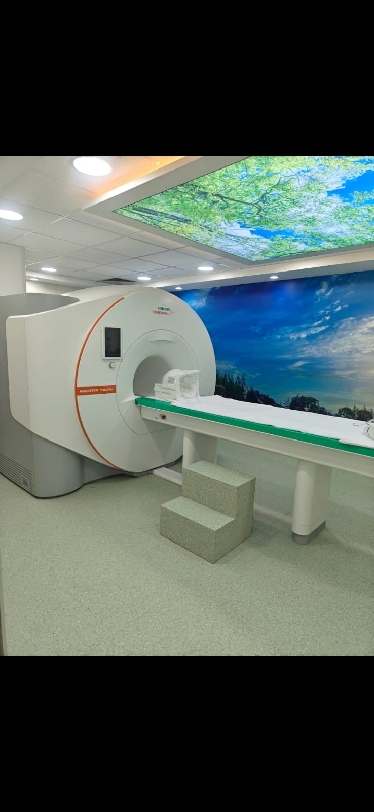 दीपक हॉस्पिटल में शहरवासियों के लिए  अत्याधुनिक मशीन से 2  हजार में MRI की सुविधा