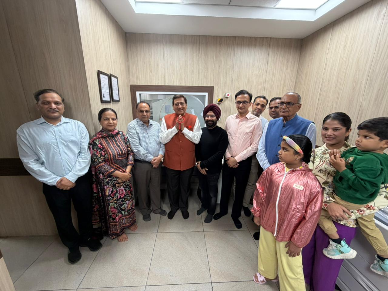 दीपक हॉस्पिटल में शहरवासियों के लिए  अत्याधुनिक मशीन से 2  हजार में MRI की सुविधा