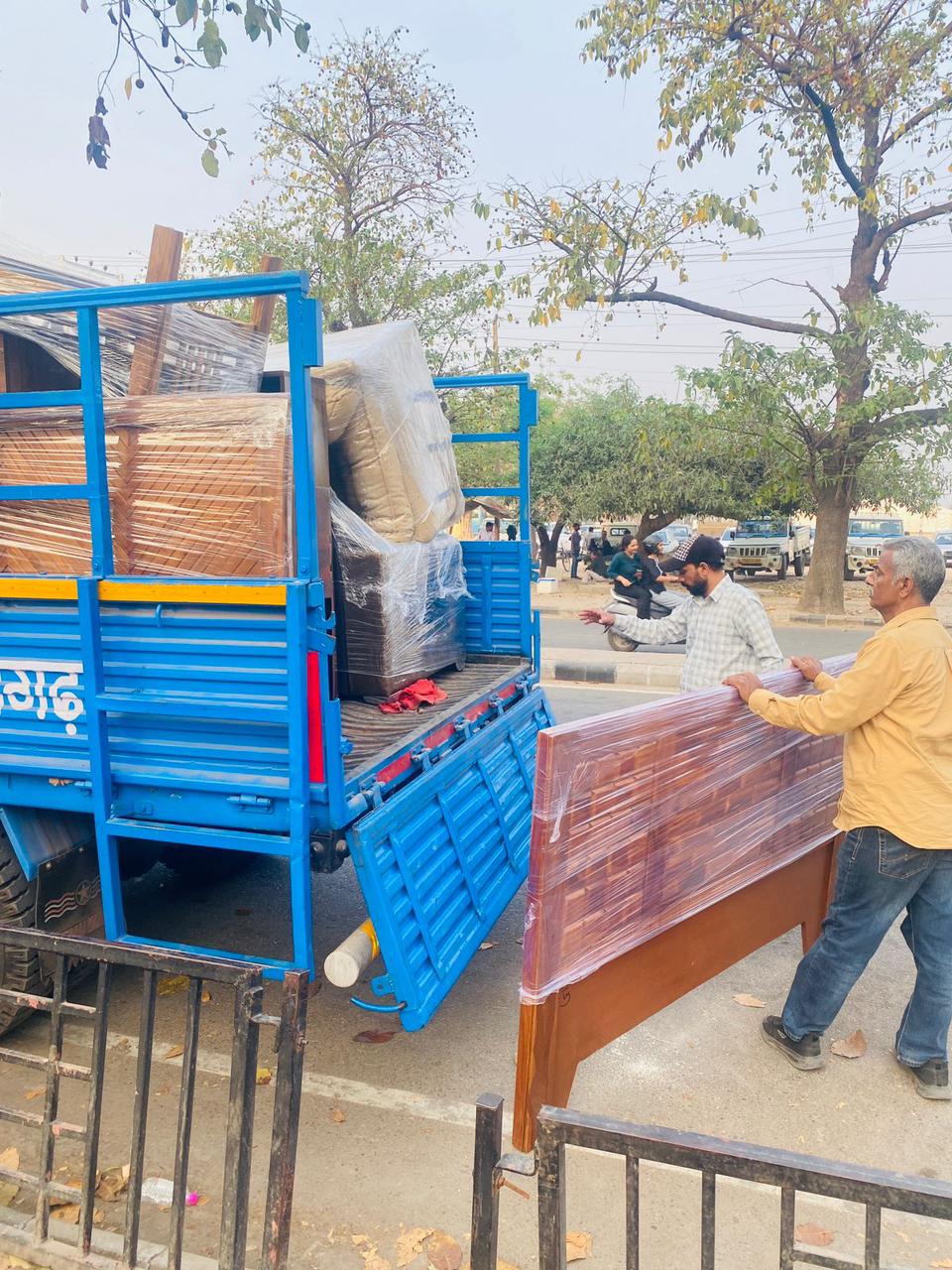 नगर निगम का अतिक्रमण के खिलाफ बड़ा अभियान, 3 ट्रक जब्त, 53 चालान काटे
