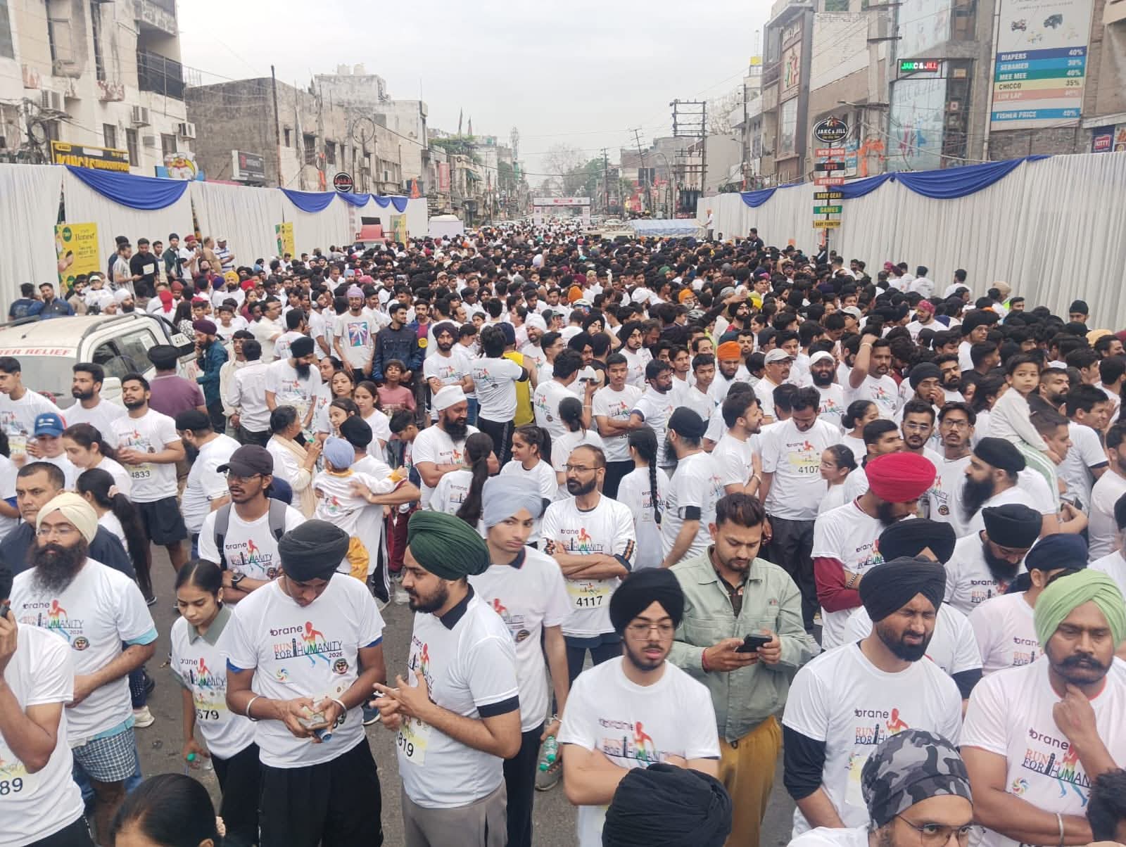 पंजाब विधान सभा स्पीकर कुलतार सिंह संधवां और मेयर इंदरजीत कौर ने 'रन फॉर ह्यूमैनिटी' में भाग लिया*
