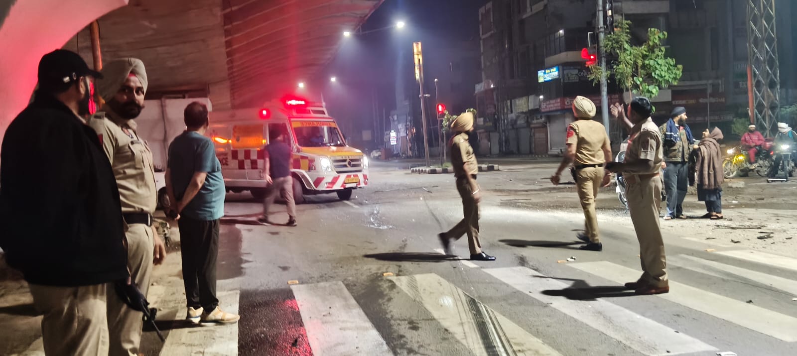 मल्हार रोड हादसा: कैबिनेट मंत्री अरोड़ा ने रोकी गाड़ी, खुद संभाला रेस्क्यू