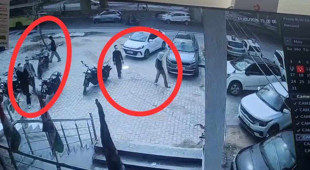 Zirakpur: जीरकपुर में भाजपा दफ्तर पर नकाबपोशों का हमला