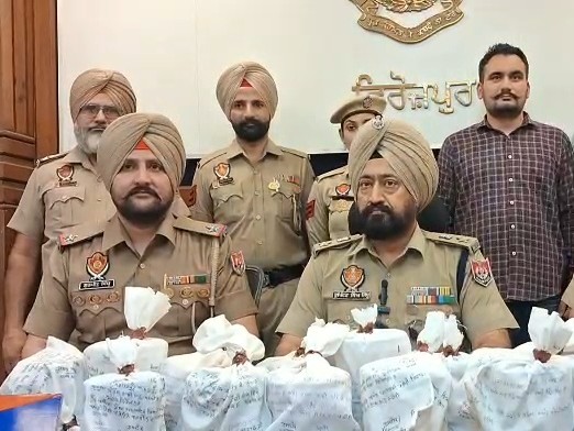 Ferozepur: ड्रोन के जरिए पाकिस्तान से लाई गई हेरोइन पकड़ी गई, महिला व नाबालिग सहित 4 गिरफ्तार