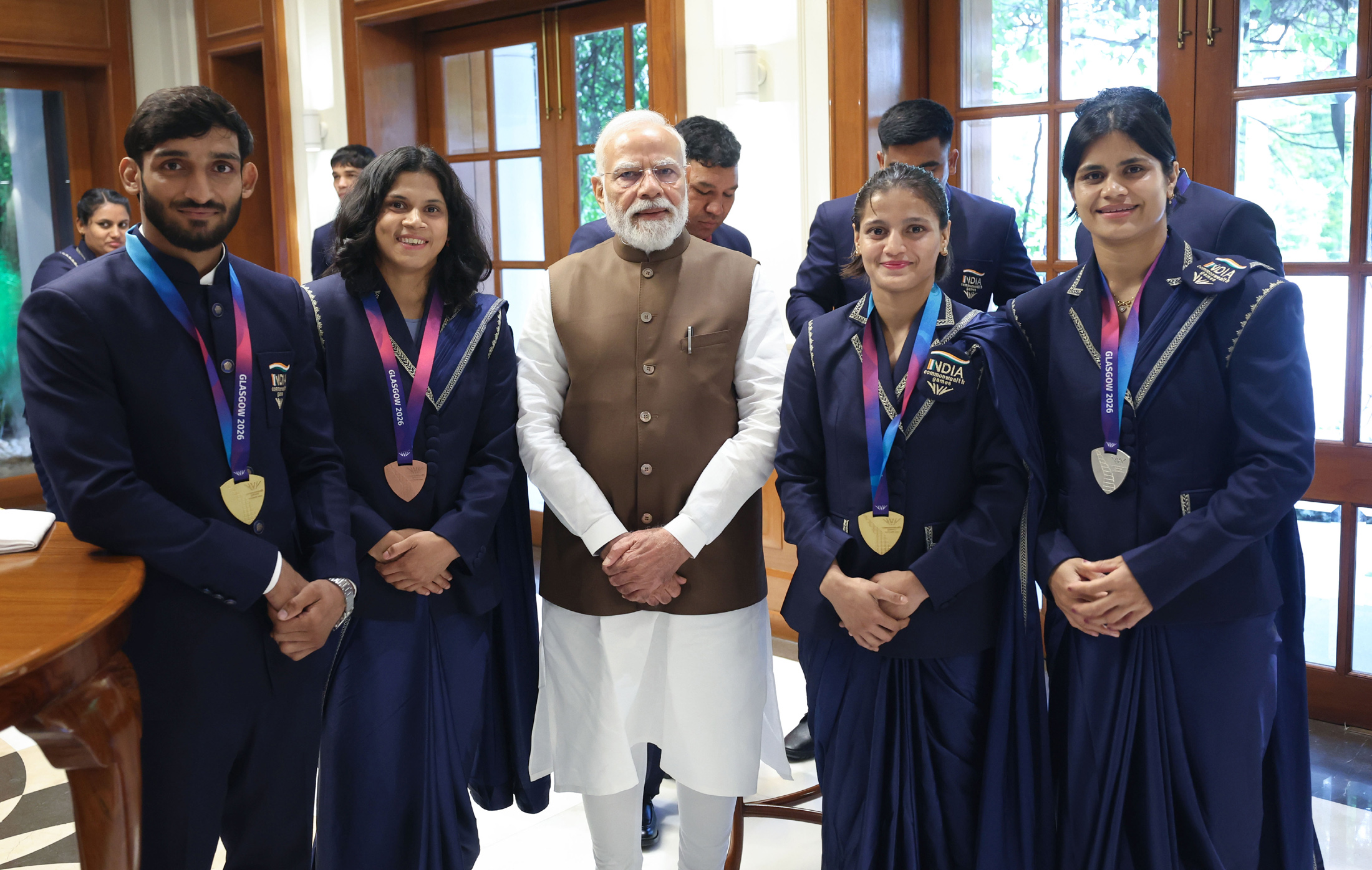New Delhi: पदक विजेताओं का बढ़ाया हौसला, पीएम मोदी बोले—खिलाड़ियों की सफलता देश के युवाओं के लिए प्रेरणा