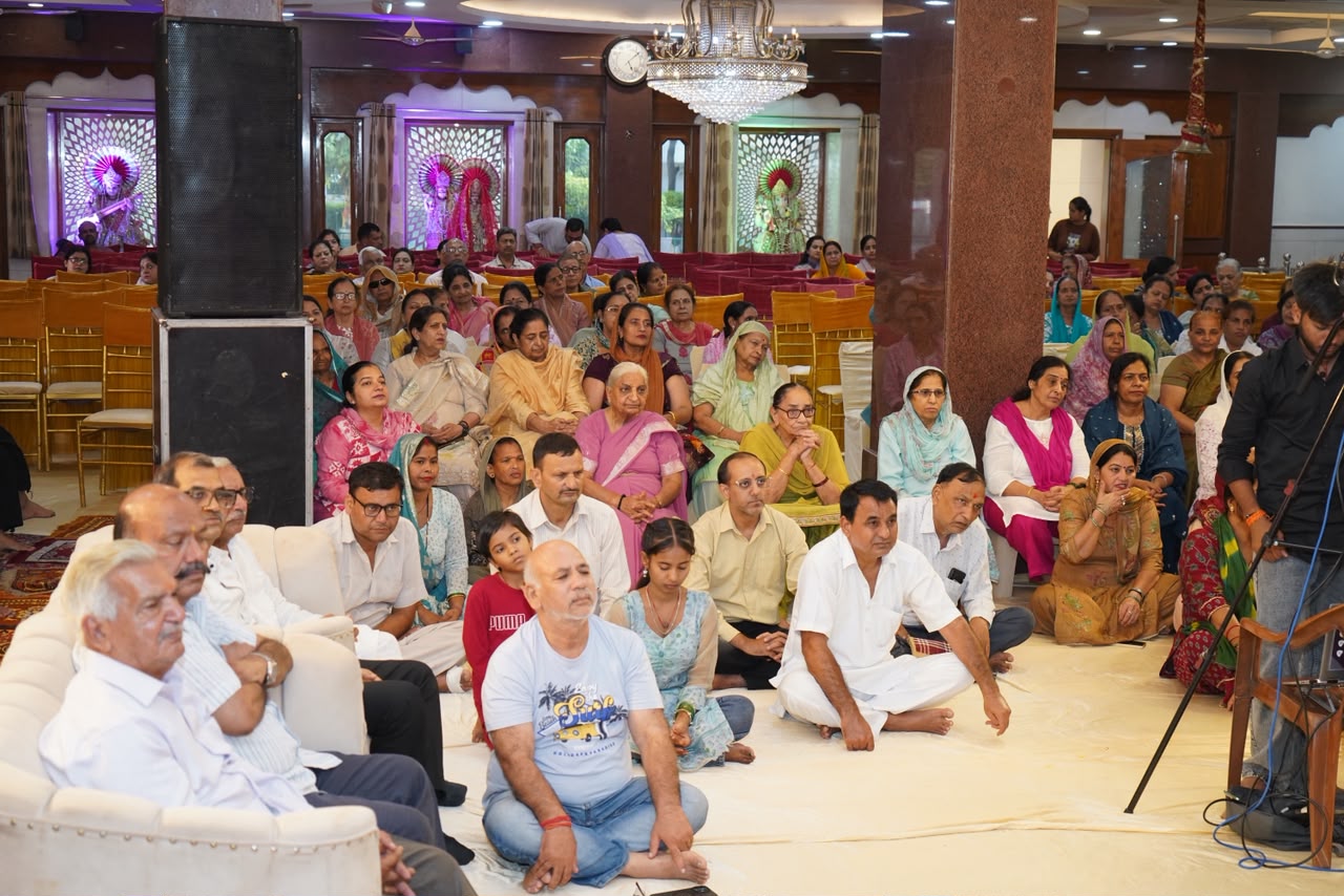 Panchkula: शिव महापुराण कथा में उमड़ा श्रद्धा का सैलाब, भगवान शिव की भक्ति से सत्य और सदाचार का संदेश